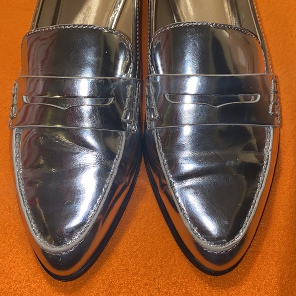 Michael Kors Connor Silver Loafer - Picture 7 of 7